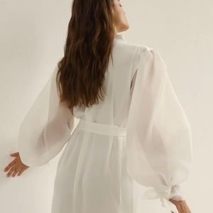 Never worn- TheRobeUA Melanie - White long